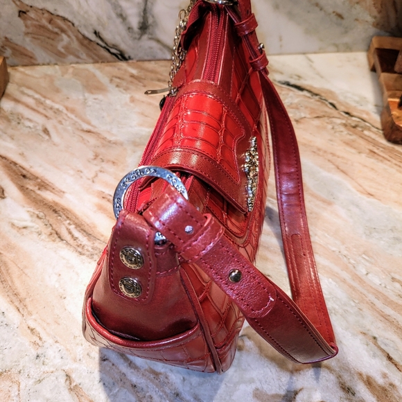 M C Red Leather Shoulder Handbag - Picture 7 of 9